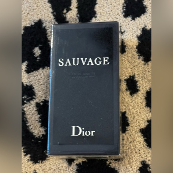 Dior Sauvage Refillable Bottle in Black